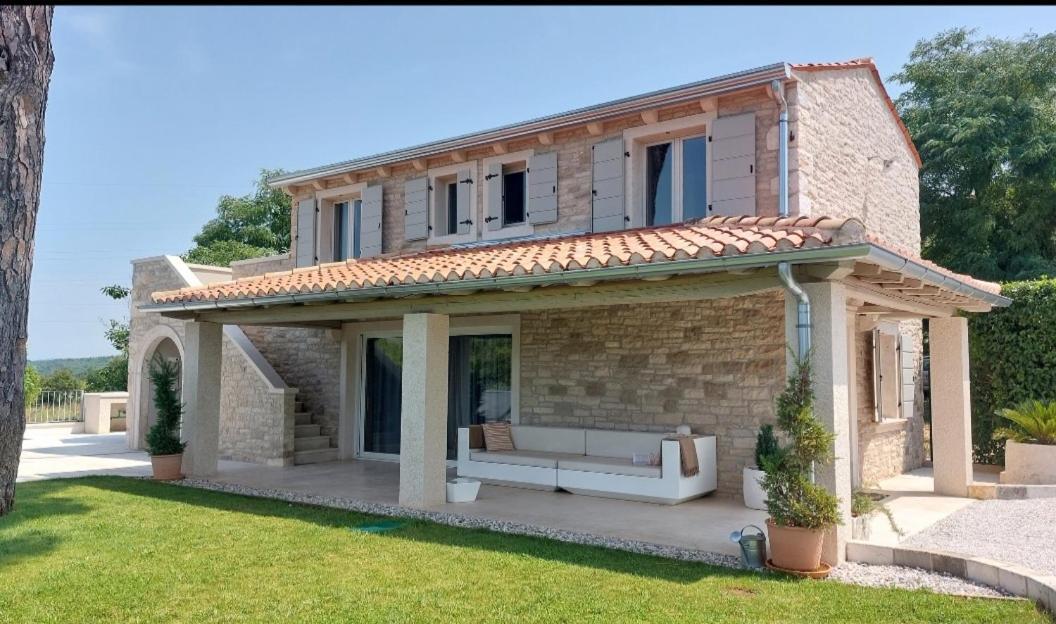 Skarlanija, Umag * Sveta Marija na Krasu