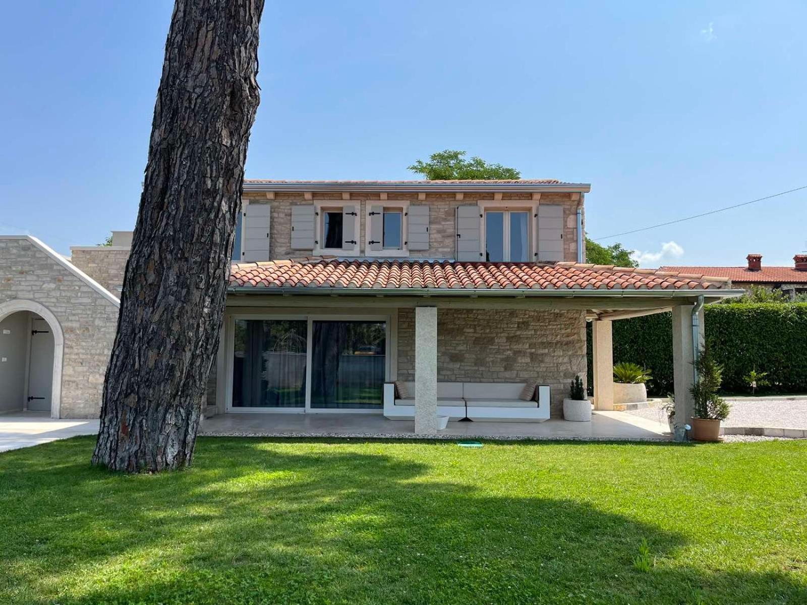 Skarlanija, Umag Sveta Marija na Krasu